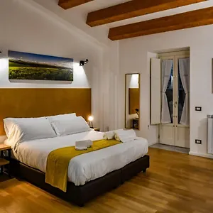 Ballarooms Centro 2*, Palerme Italie