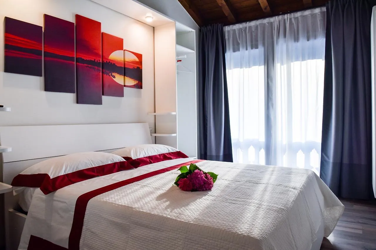 Oda ve Kahvaltı La Terrazza Sulle Vigne B&B Corte Franca